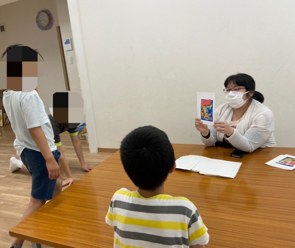 ロゴあてクイズ 放課後等デイサービスこどもラボ